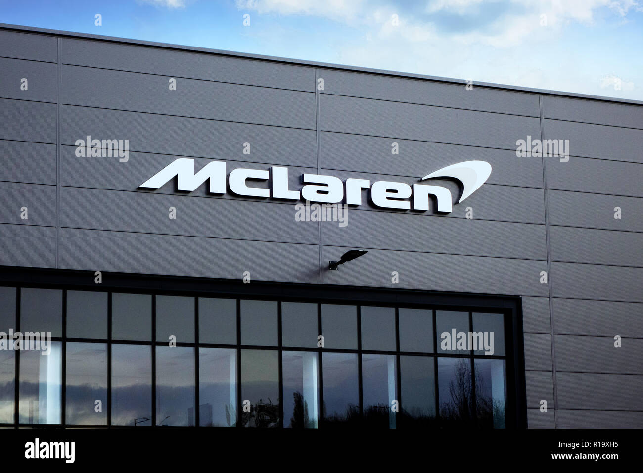 Dramatic images and sky at the new McLaren car factory building on the AMRC at Sheffield / Rotherham Stock Photo