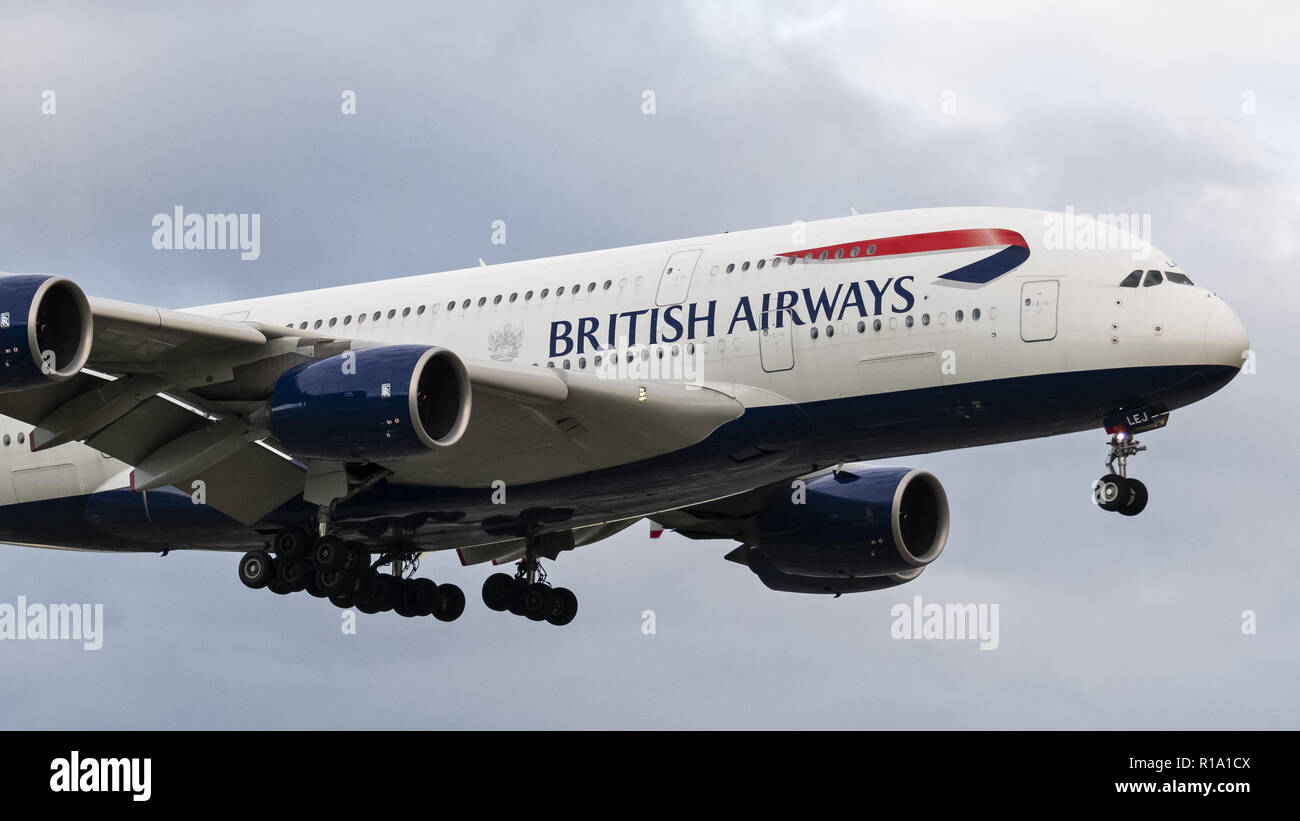 Richmond, British Columbia, Canada. 29th May, 2018. A British Airways Airbus A380-800 (G-XLEJ) wide-body superjumbo jet airliner airborne on short final approach for landing. Credit: Bayne Stanley/ZUMA Wire/Alamy Live News Stock Photo