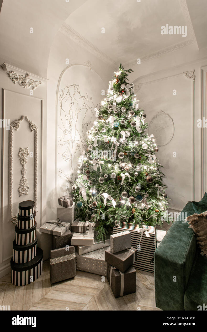 christmas tree large lights