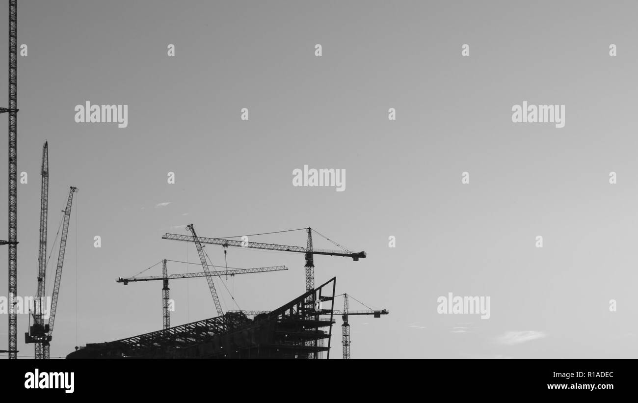 Industrial tower cranes Black and White Stock Photos & Images - Alamy