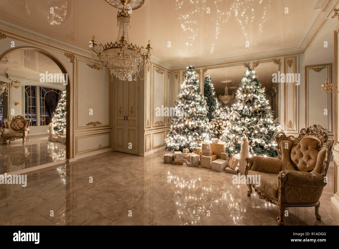 classic christmas tree lights