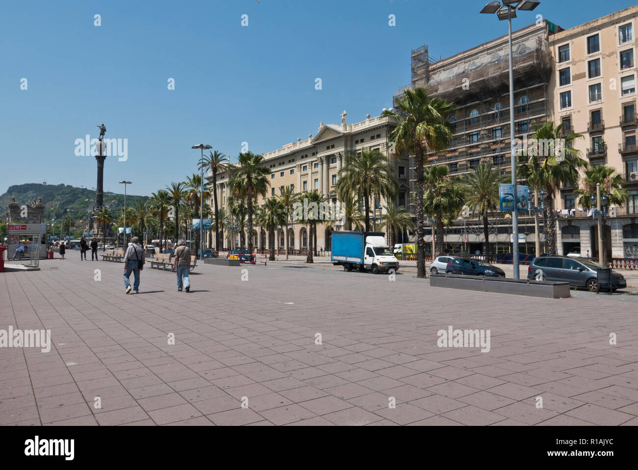 People walking along the Promenade by the seafront, Barcelona, Spain Stock Photo