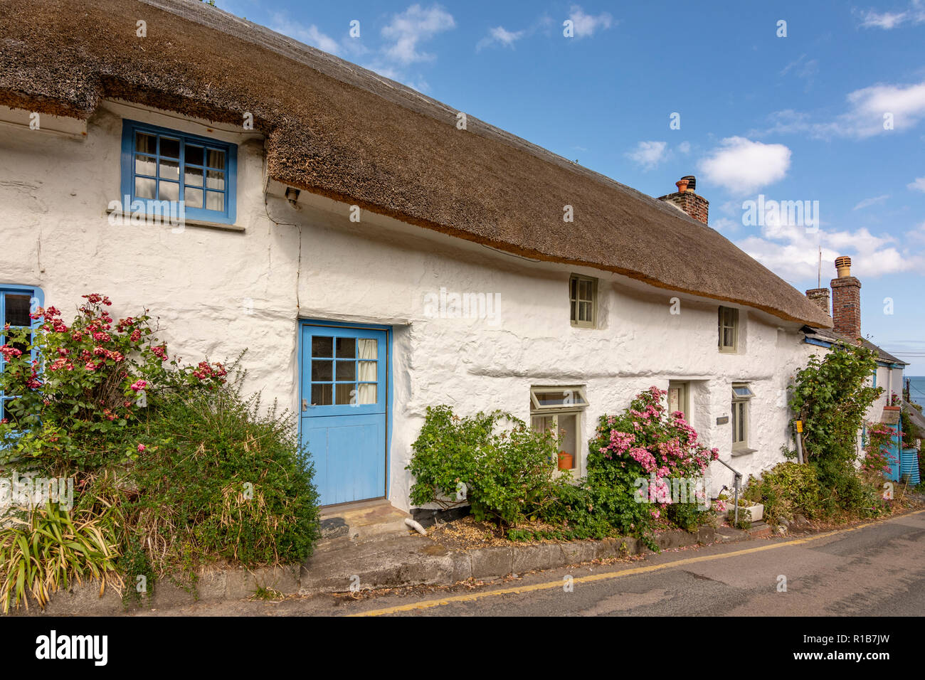 Picturesque Cottages On Barn Hill Cadgwith Cove Cornwall Uk