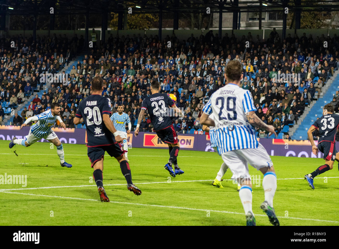 Ferrara, Italy. 18th May, 2017. Serie B Trophy Football/Soccer : Italian Serie  B match between SPAL 2-1 FC Bari at Stadio Paolo Mazza in Ferrara, Italy .  Credit: Maurizio Borsari/AFLO/Alamy Live News