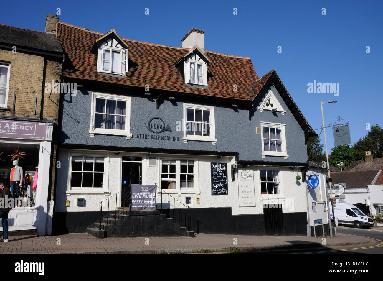 Bishops Tavern Pub High Resolution Stock Photography And Images Alamy