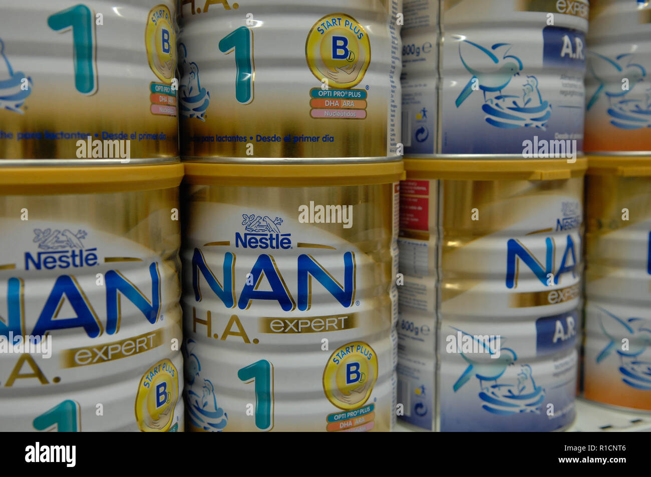 Nan nestle hi-res stock photography and images - Alamy
