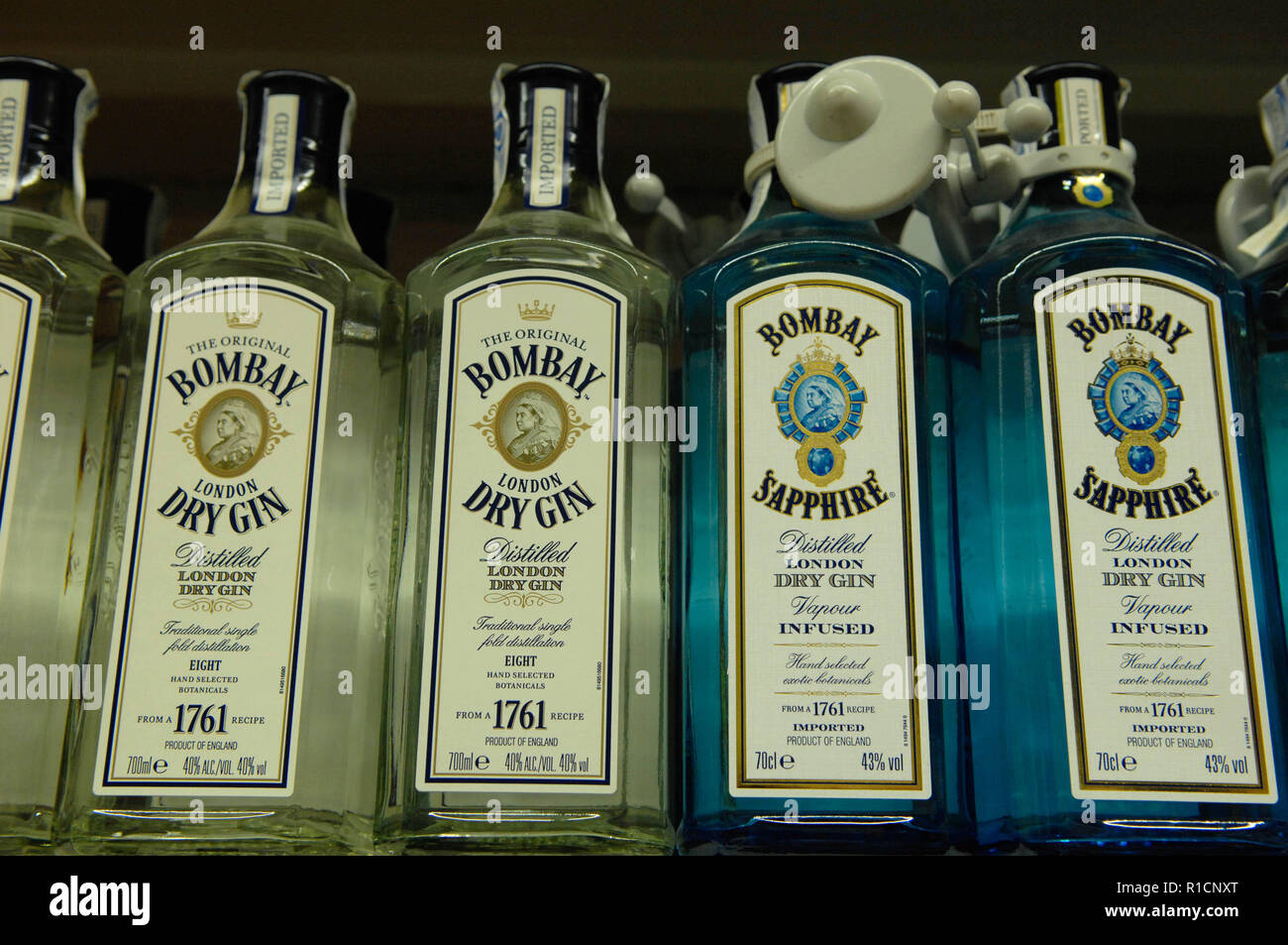 Bombay,London Dry Gin Stock Photo Alamy