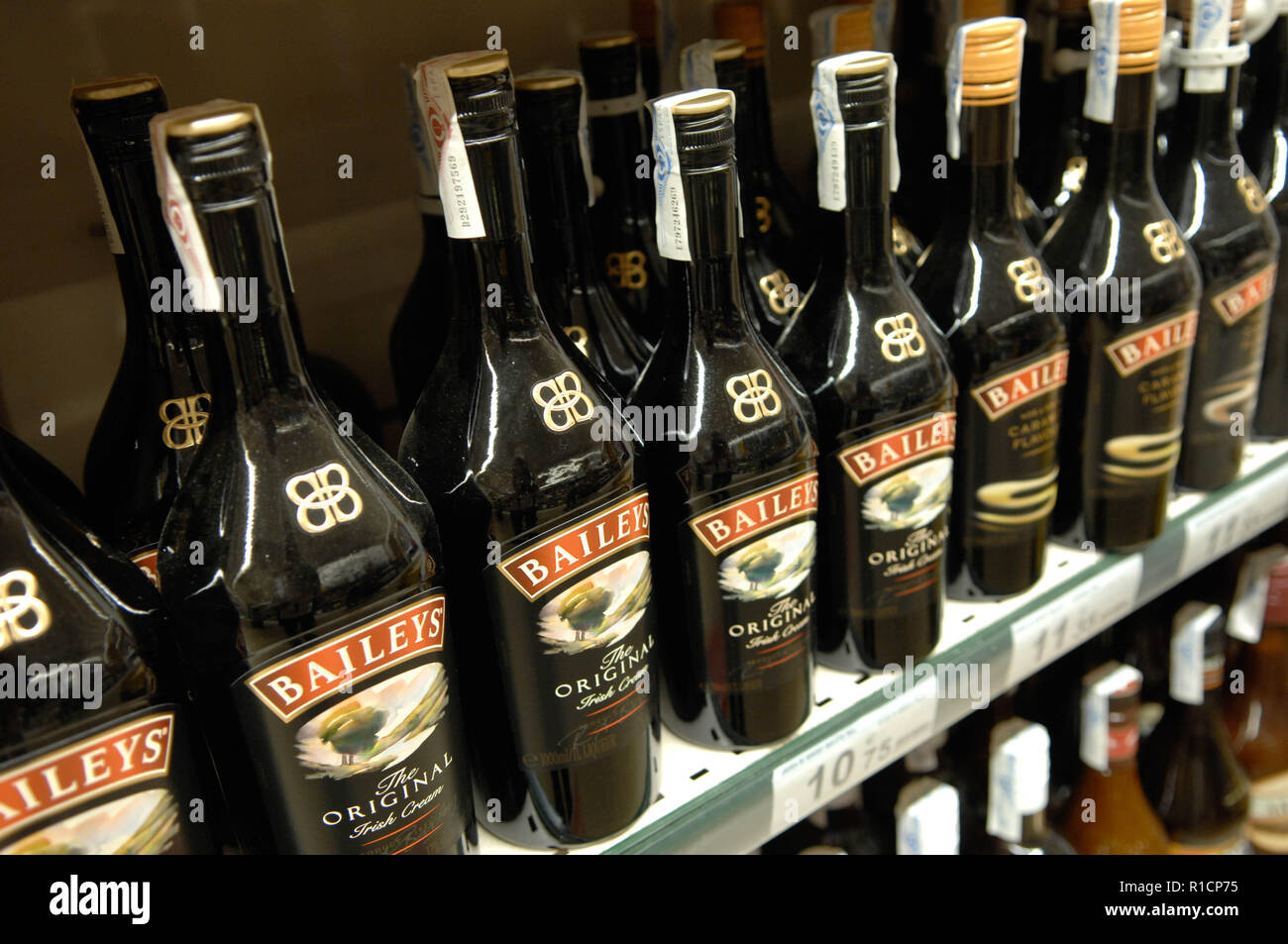 Baileys,cream based liqueur Stock Photo Alamy