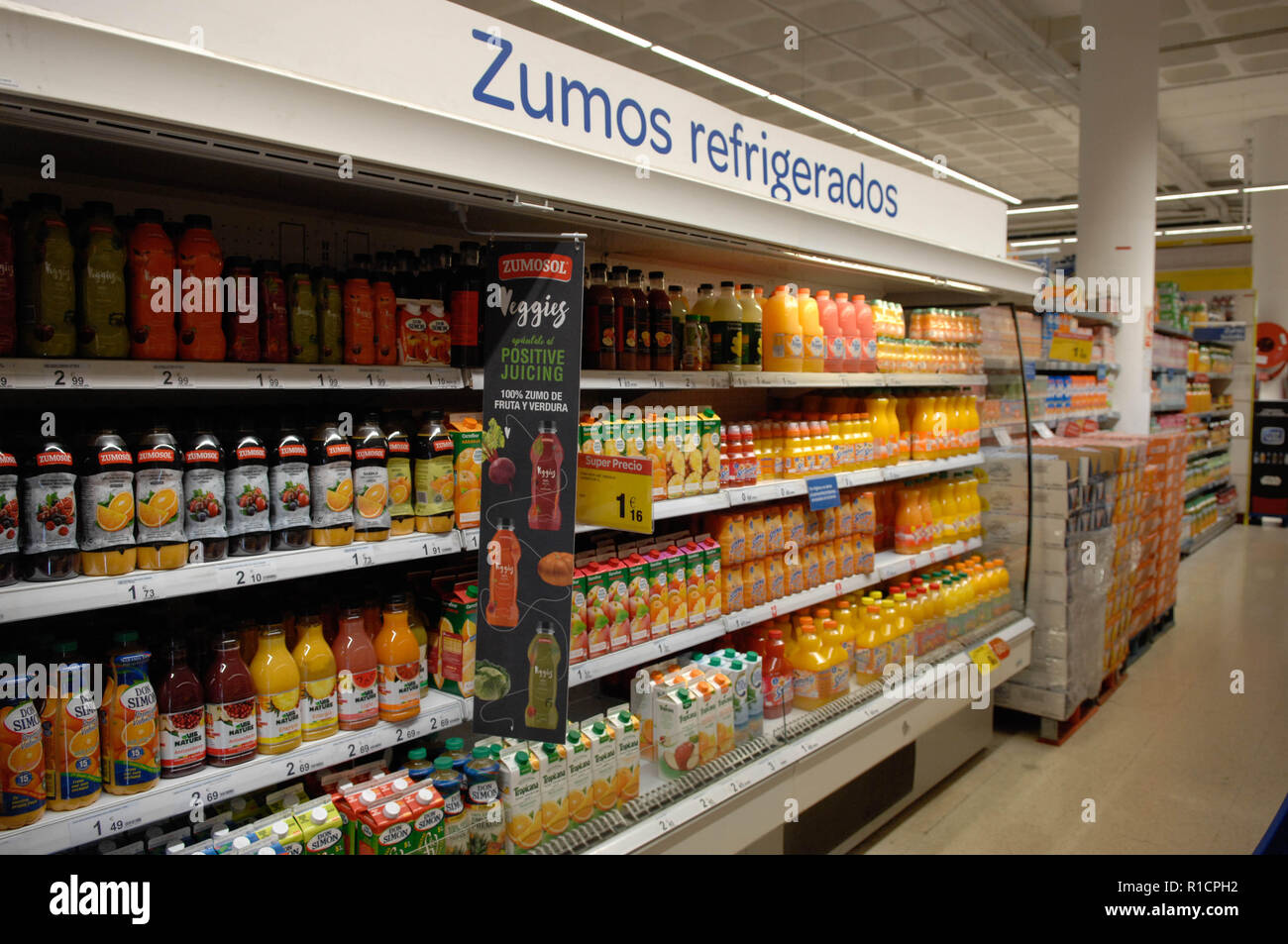 Refrigerated juice hires stock photography and images Alamy