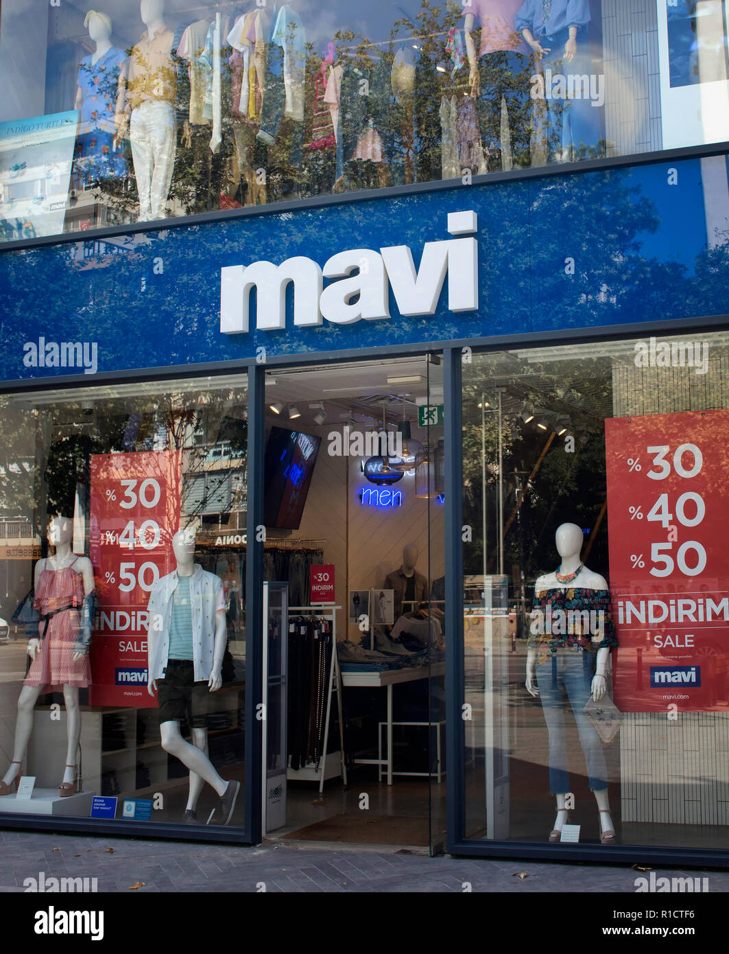 Store entrance of a brand of denim and jeans-wear founded in 1991 in Turkey.  The image is captured on Bagdat Avenue of Kadikoy district located on Asi  Stock Photo - Alamy