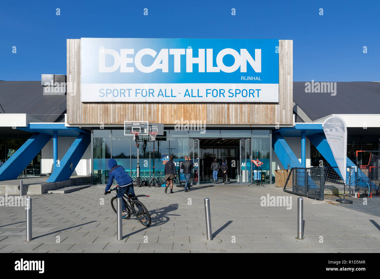 People at the French sporting goods Decathlon store in Hong Kong. (Photo by  Budrul Chukrut / SOPA Images/Sipa USA Stock Photo - Alamy