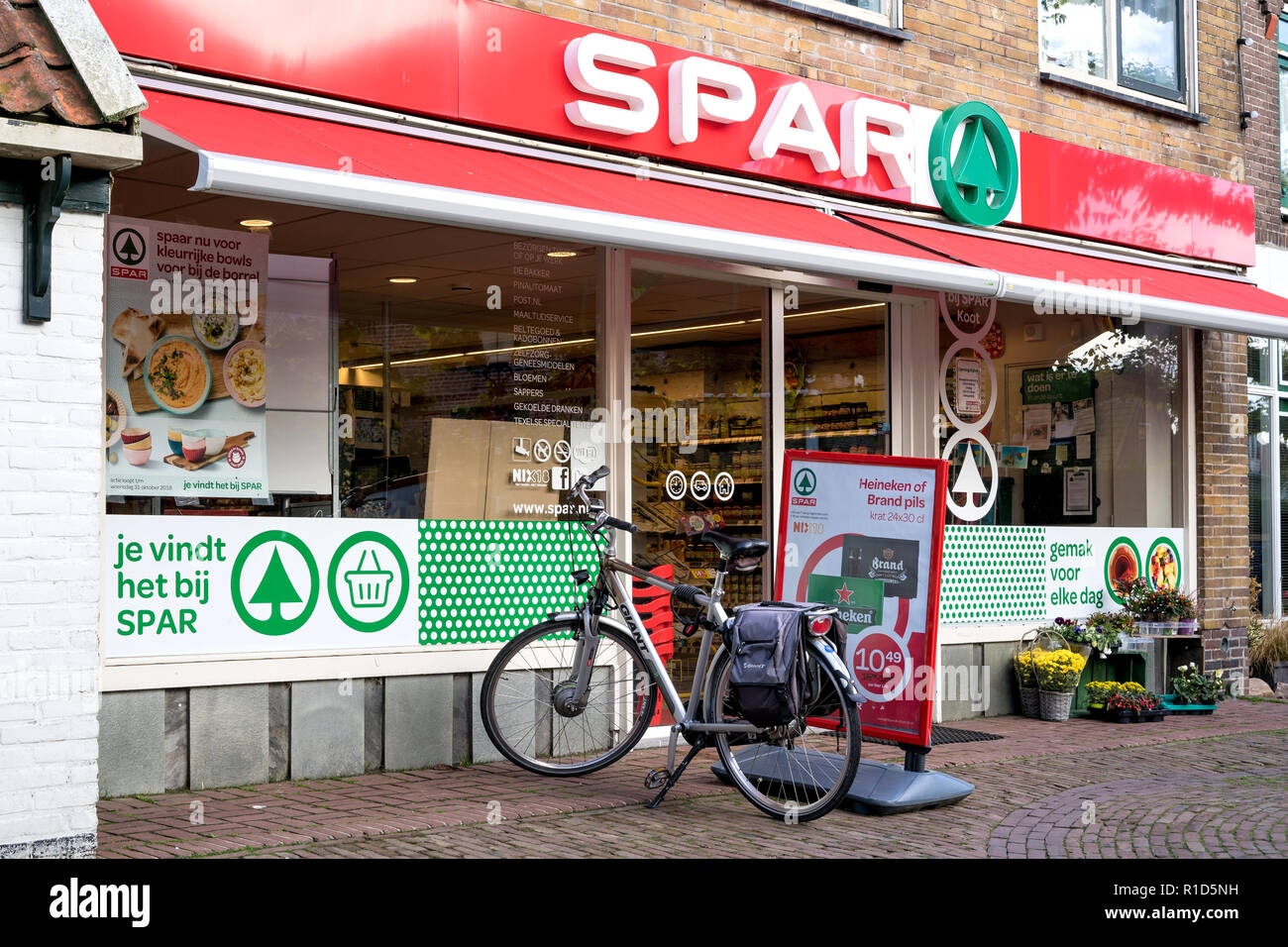 Spar supermarket in Oosterend, the Netherlands Stock Photo
