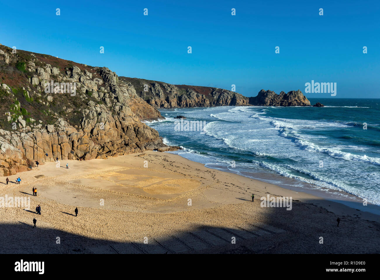 Porthcurno, Cornwall, UK. 11th Nov 2018. Through the Sands of Time; sand art; inspired by Danny Boyle Credit: David Chapman/Alamy Live News  Stock Photo
