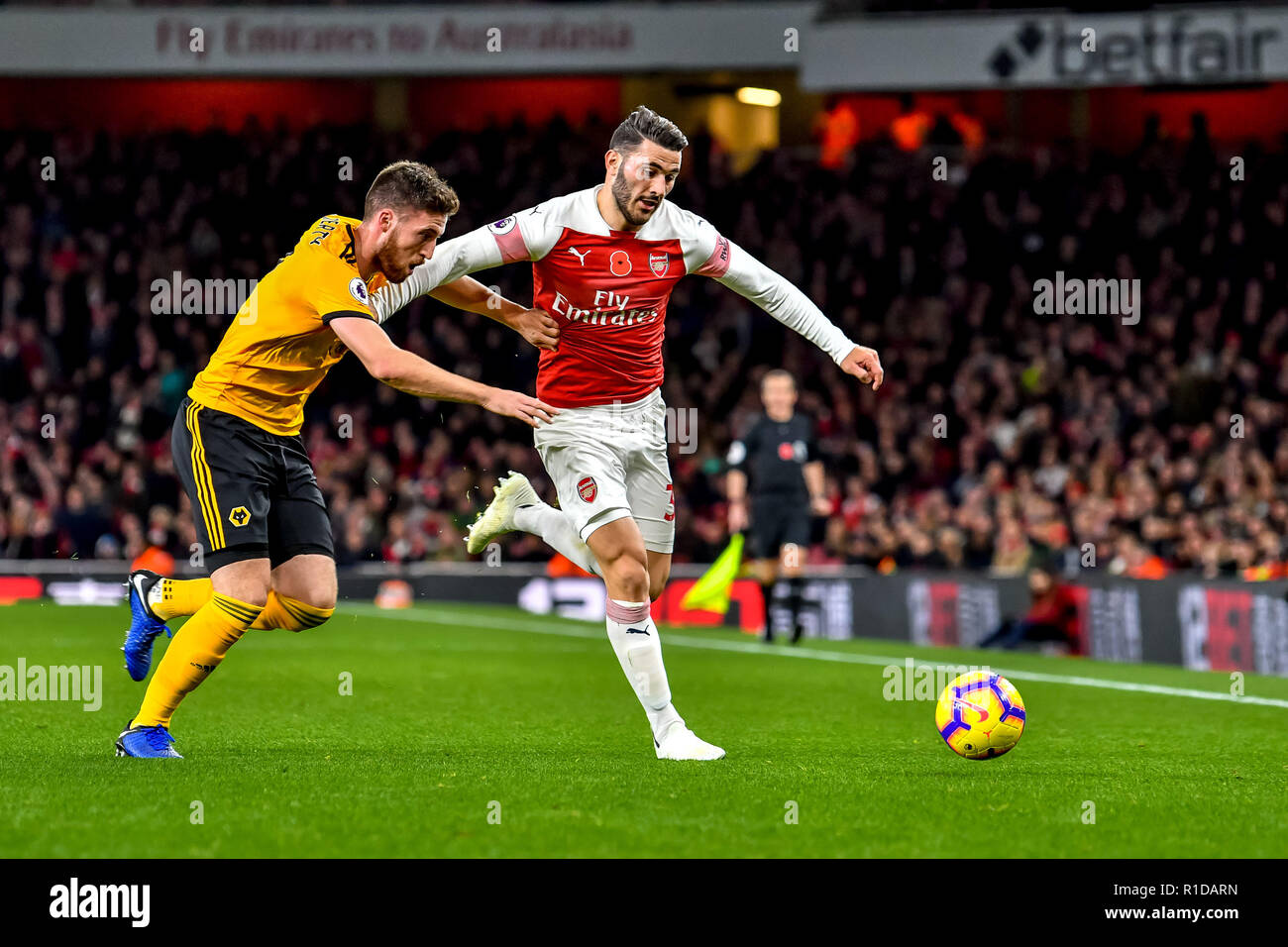 London, UK. 11th Nov 2018. Sead Kolasinac on the ball for Arsenal during the Premier League match between Arsenal and Wolverhampton Wanderers at the Emirates Stadium, London, England on 11 November 2018. Photo by Phil Hutchinson.  Editorial use only, license required for commercial use. No use in betting, games or a single club/league/player publications. Credit: UK Sports Pics Ltd/Alamy Live News Stock Photo