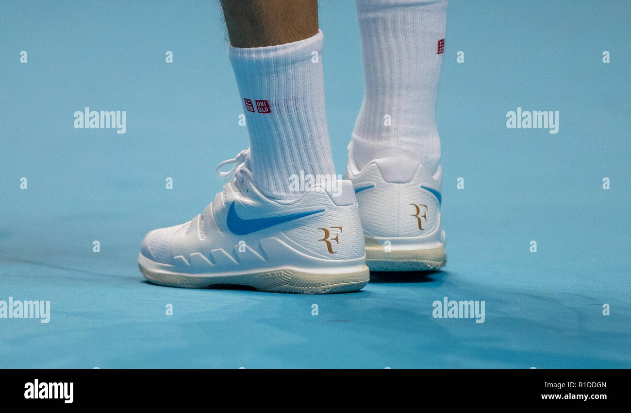 Roger Federer (Switzerland) nike personalised tennis shoes during the Nitto  ATP World Tour Finals London at the O2, London, England on 11 November 2018.  Photo by Andy Rowland Stock Photo - Alamy