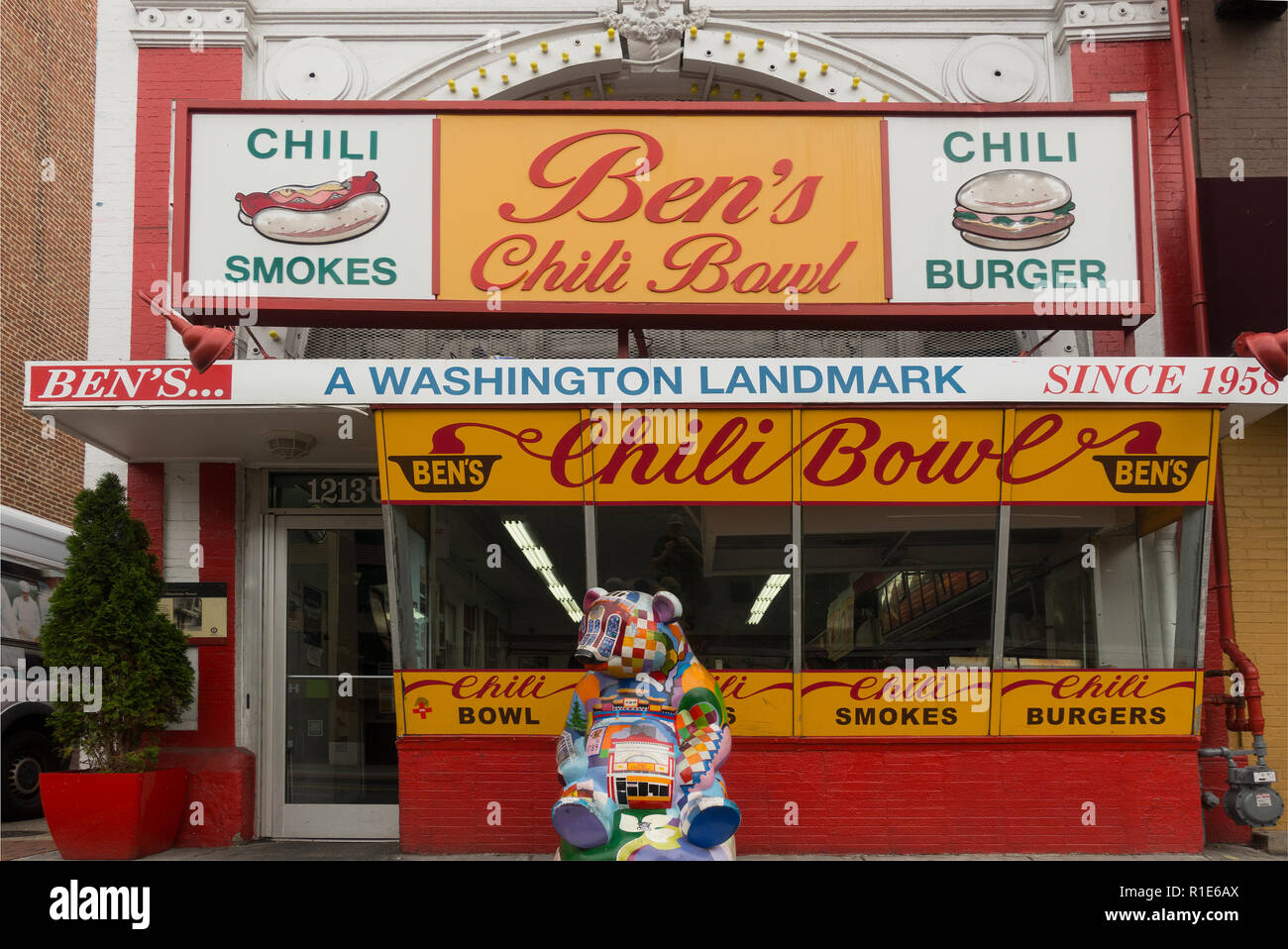 Original Ben's Chili Bowl Washington DC Stock Photo Alamy