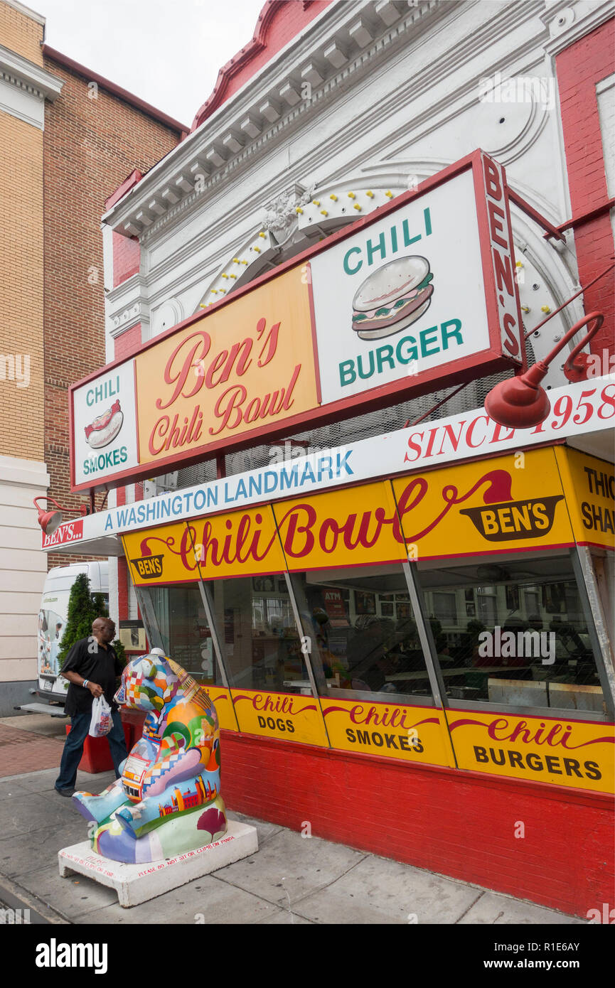 Original Ben's Chili Bowl Washington DC Stock Photo - Alamy