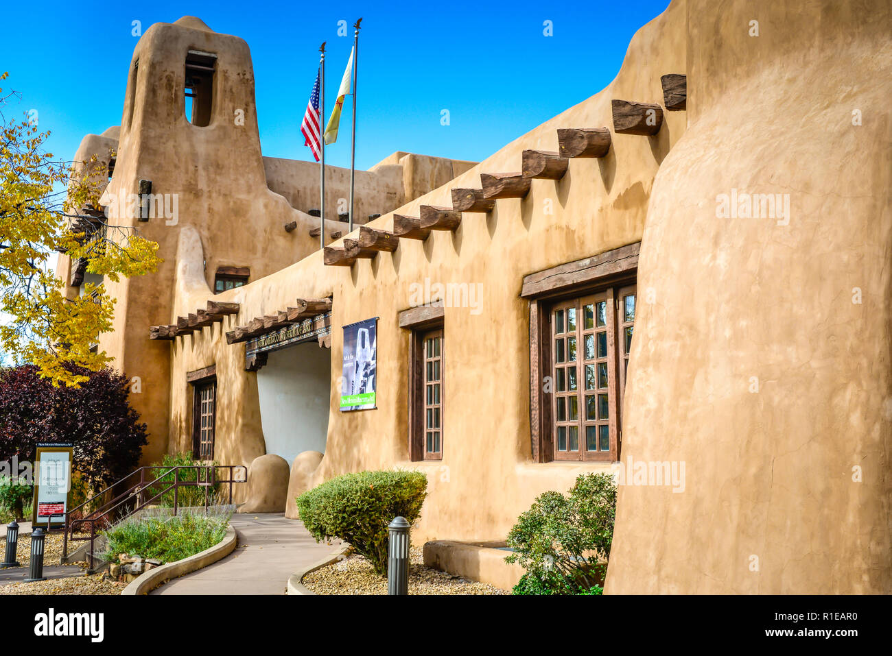 The New Mexico Museum of Art building in historic downtown Santa Fe, NM, is a magnificent architectural marvel and the oldest museum in New Mexico Stock Photo