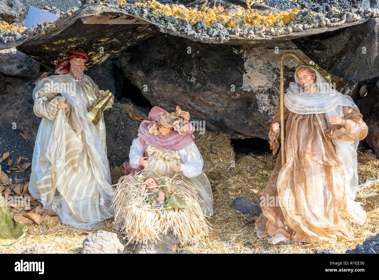 Birth of jesus cave hires stock photography and images Alamy