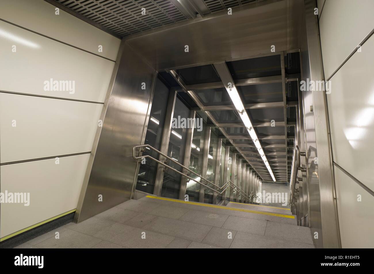 Wien, UBahn, U2 Praterstern, Architekt Gerhard Moßburger 2008 Vienna