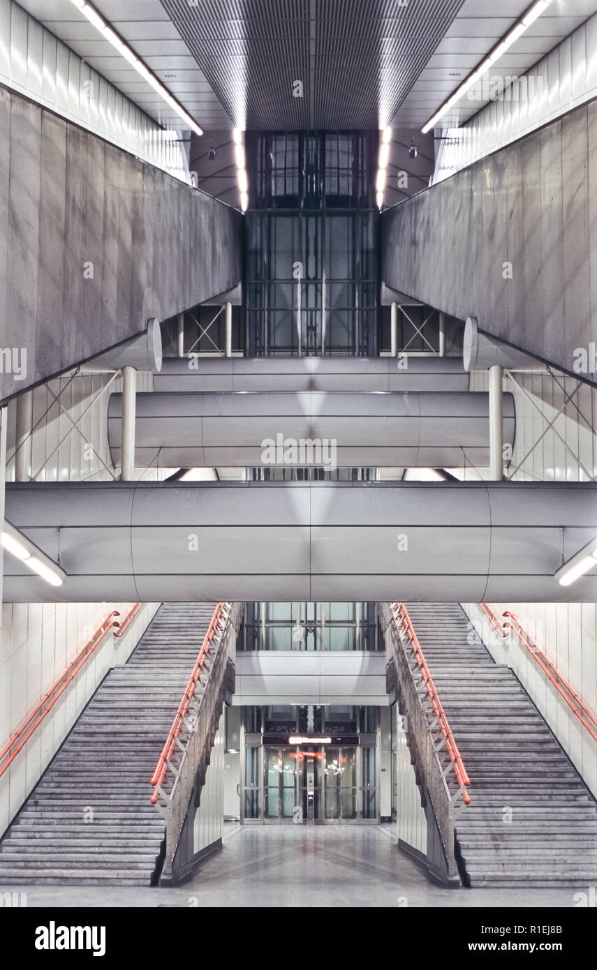 Wien, U-Bahn, U3-Station Johnstraße - Vienna, Subway Line U3, Johnstrasse  Stock Photo - Alamy