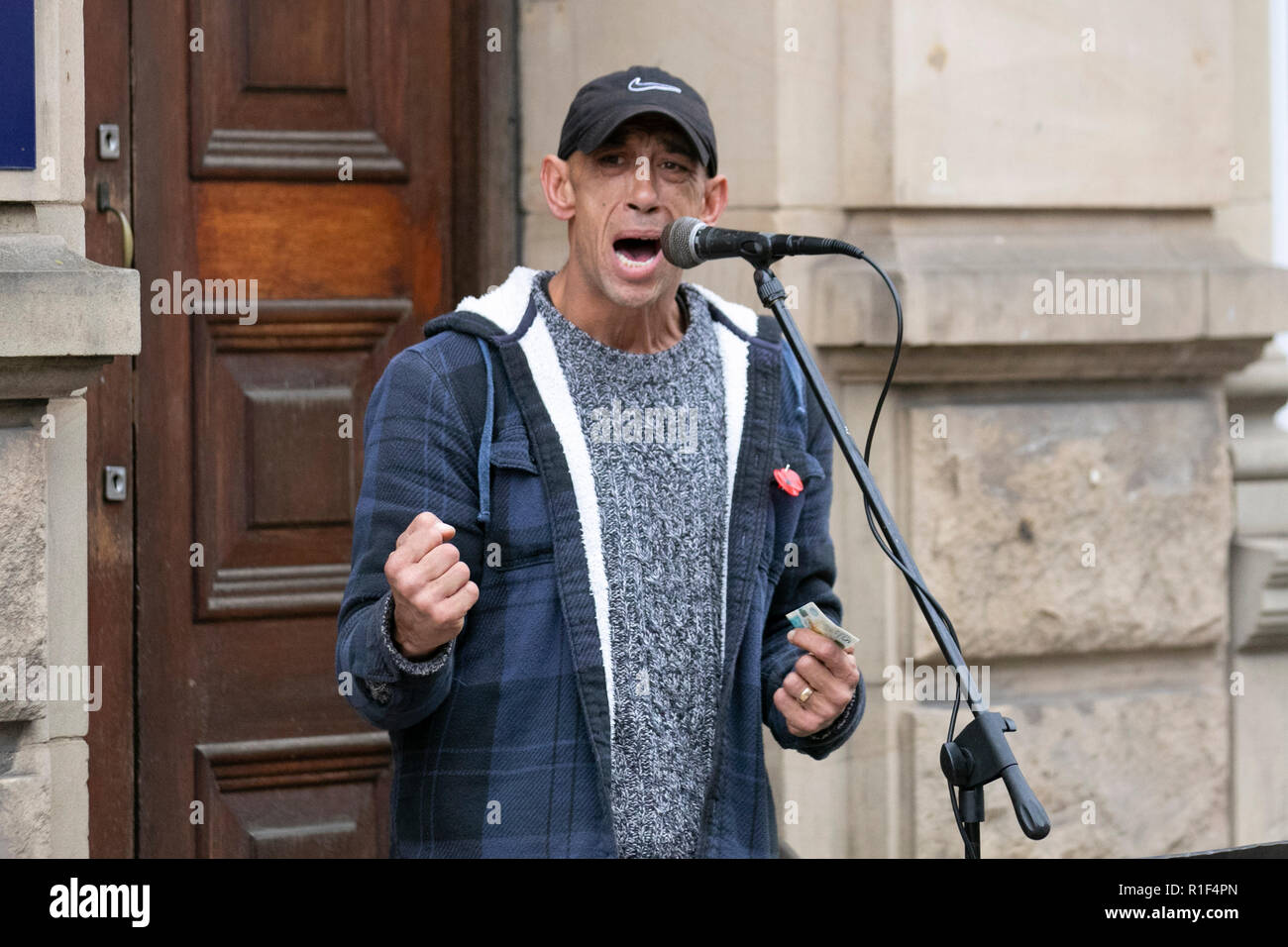 Blackpool, Lancashire, UK. 10th Nov, 2018. Sports Direct, (Sports