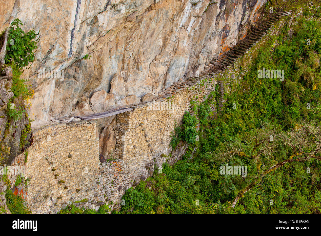 Matsu Pitsu ancient route and path Stock Photo Alamy