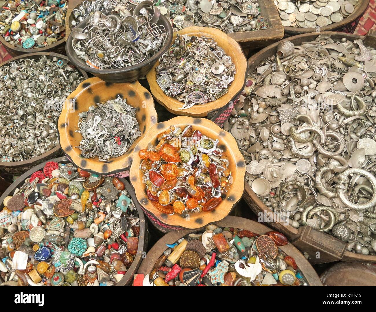 silver jewelery shop