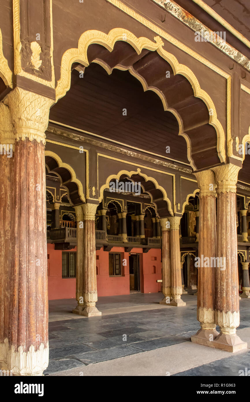 Teak Pillars in Tipu Palace, Bangalore, Karnataka, India Stock Photo
