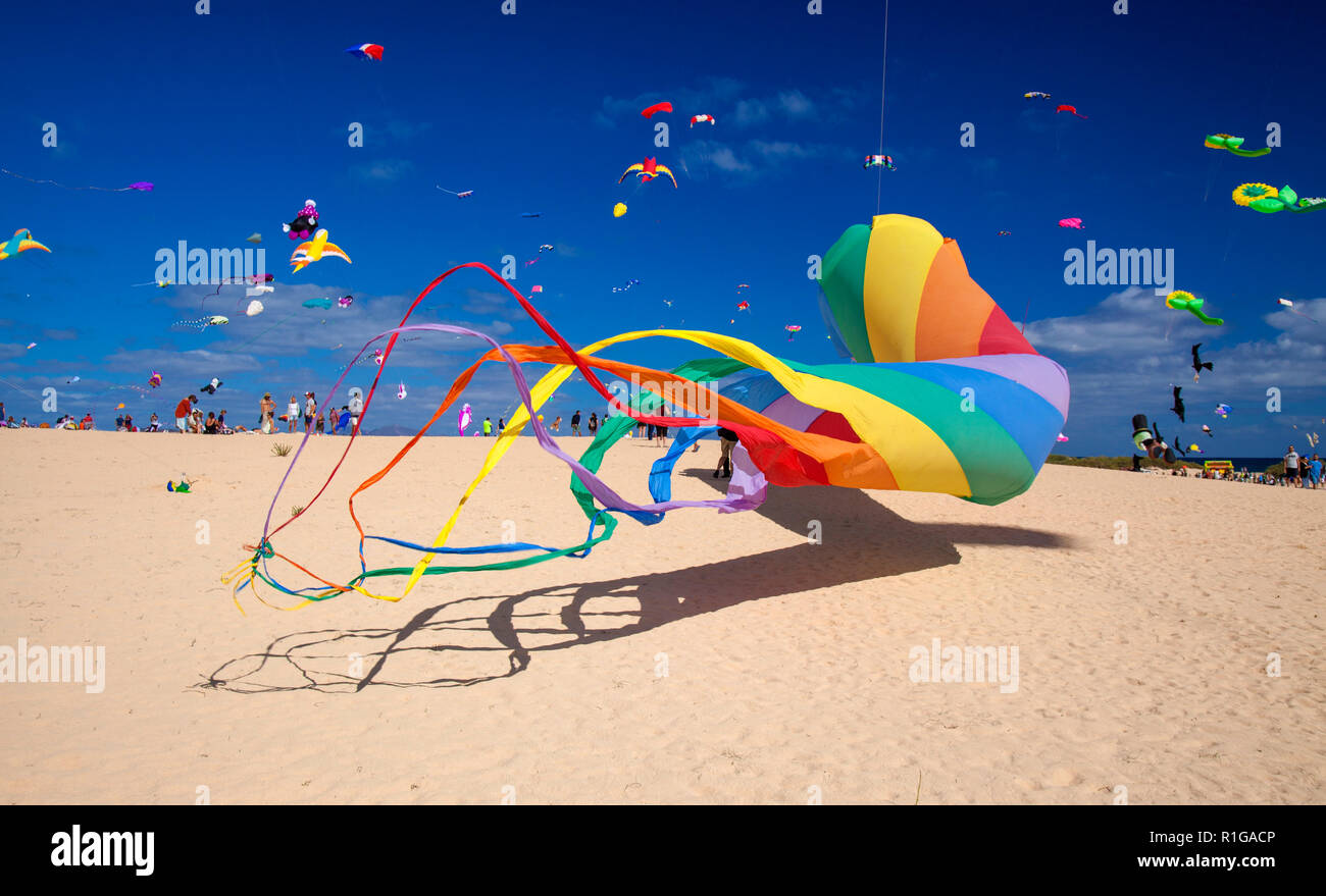 Rotating Kites High Resolution Stock Photography and Images - Alamy