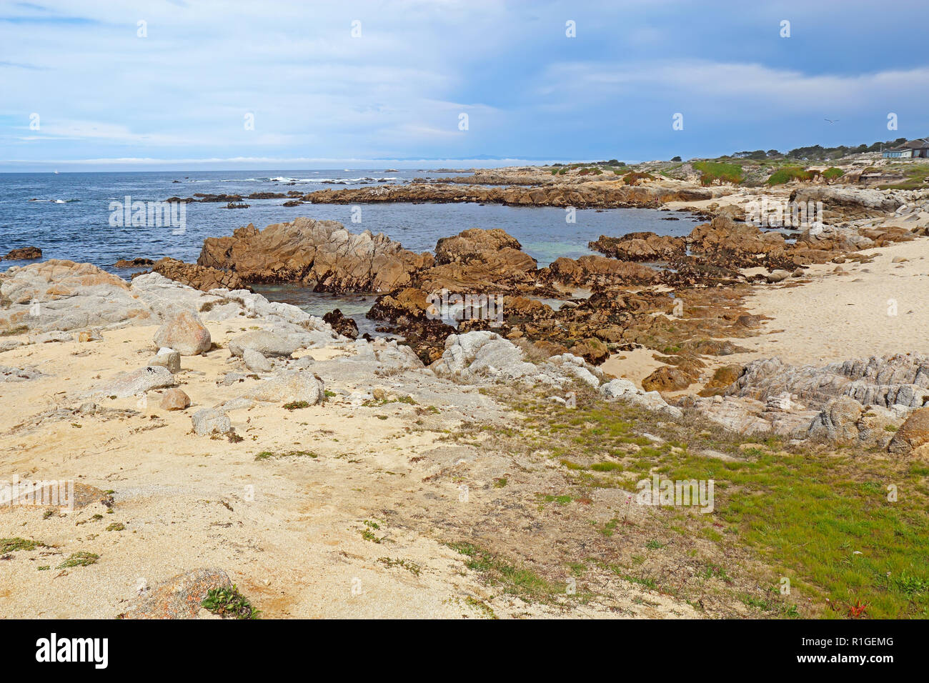Rocky bluffs hires stock photography and images Alamy