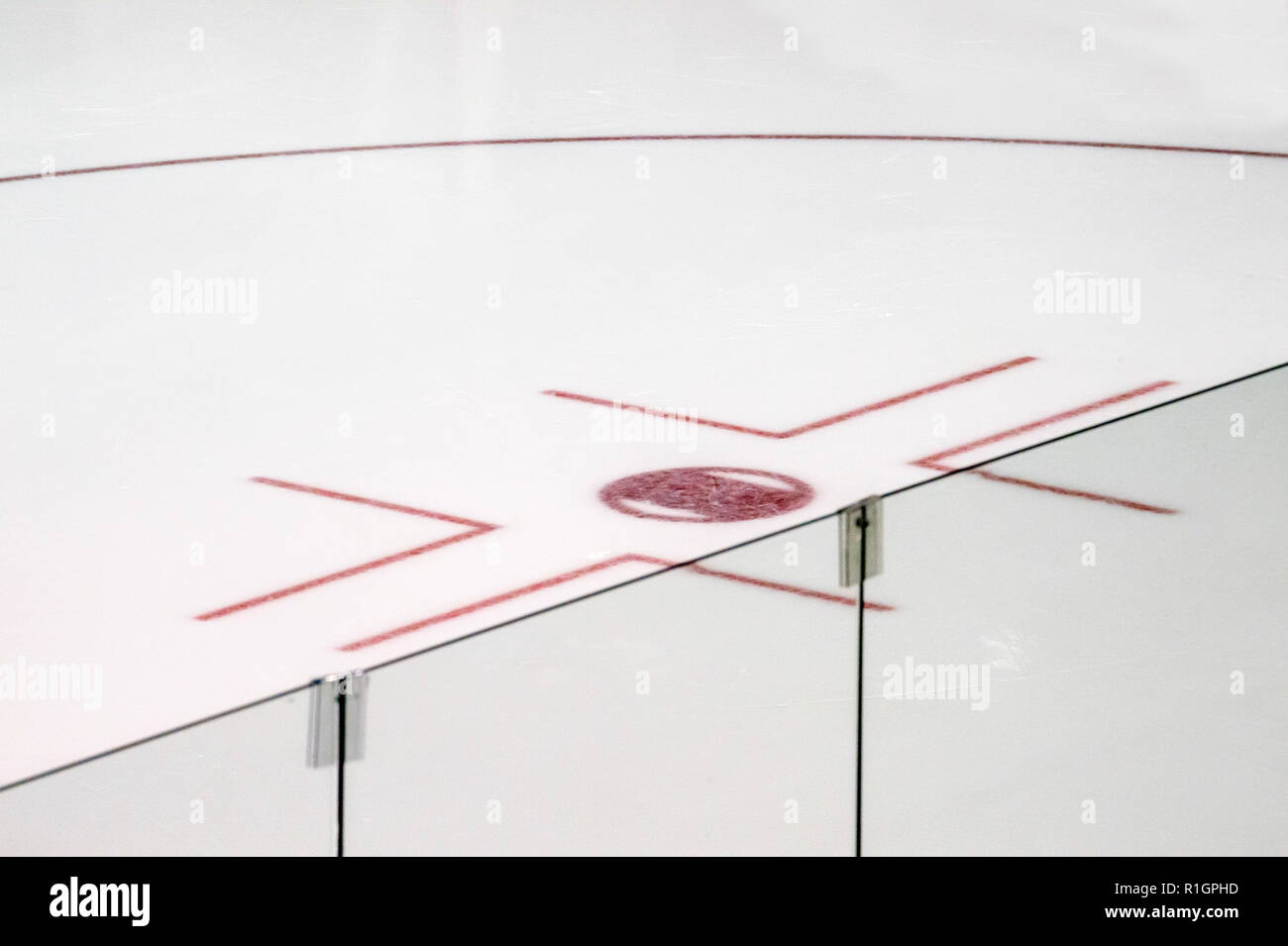 Face off circle, ice hockey. Winter sport Stock Photo Alamy