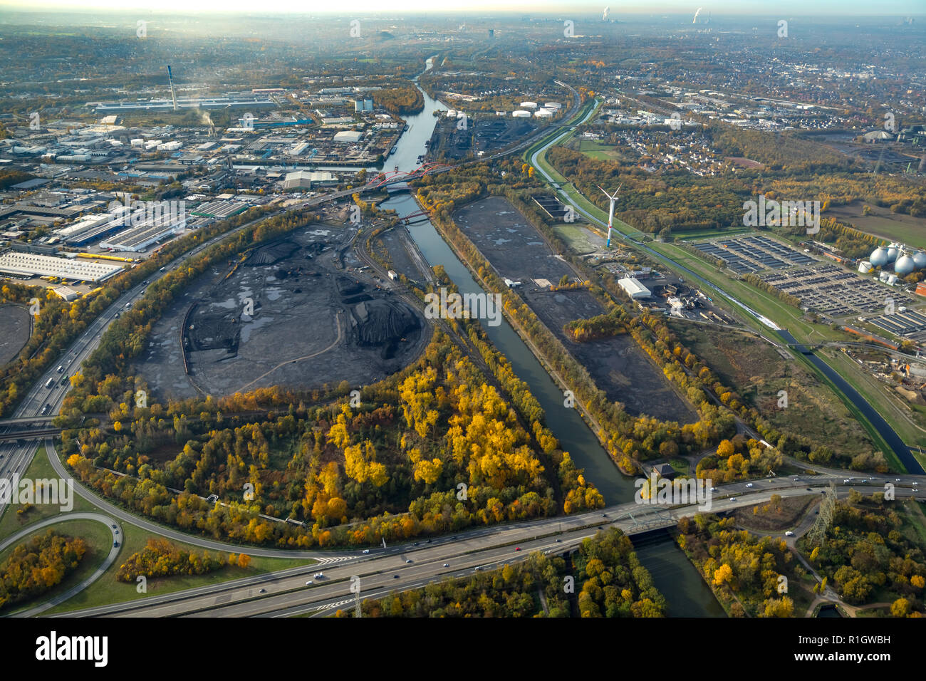 Aerial view, Bottrop, city, food, new construction area Freedom at the storm farm Atdtborder with Bottrop, Ruhr area, North Rhine-Westphalia, Germany, Stock Photo