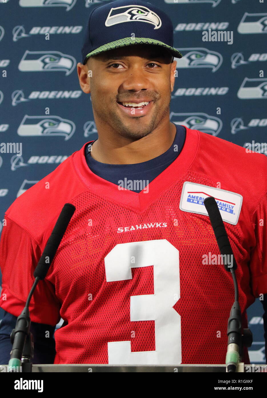 russell wilson jersey uk