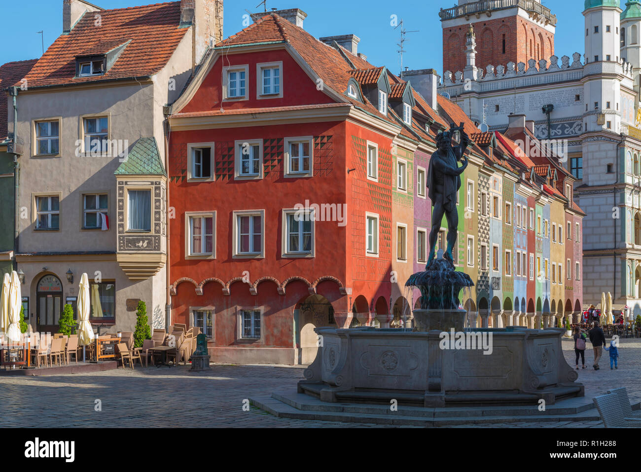 Poznan Old Town, view of Renaissance architecture and the Apollo Fountain in Poznan Market Square (Stary Rynek), Poland. Stock Photo