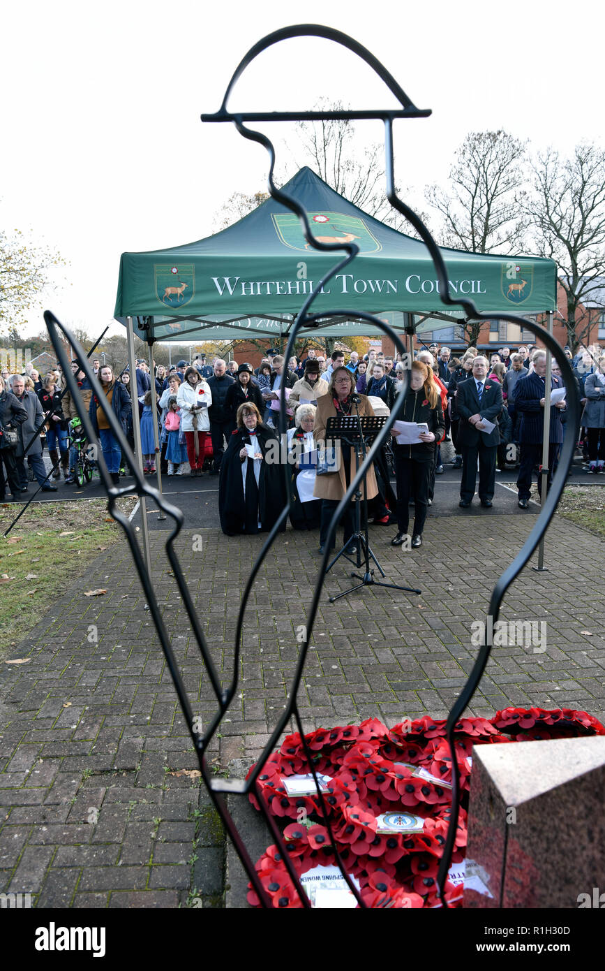 Remembrance Sunday, War Memorial, Bordon, Hampshire, UK. 11.11.2018. Stock Photo