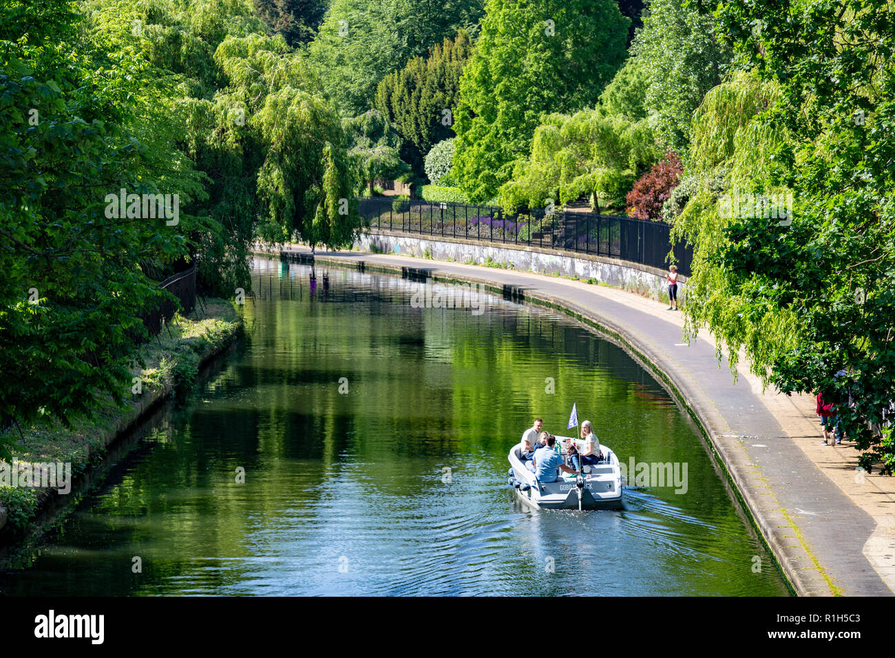 Canal cruise boat on Regent's Canal, Regent's Park, London, England