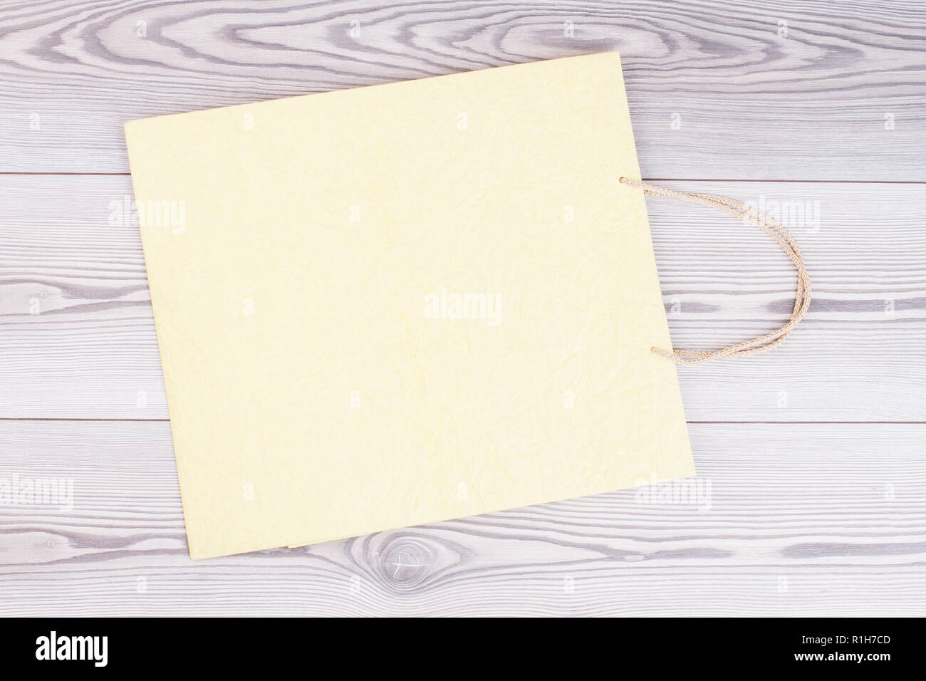 Download Kraft Paper Yellow Shopping Bag Stock Photo Alamy PSD Mockup Templates