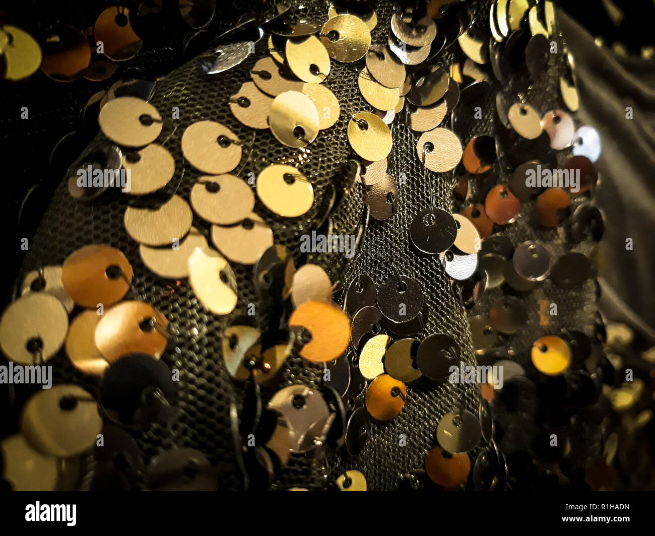 Rounded dark metal object hi-res stock photography and images - Alamy