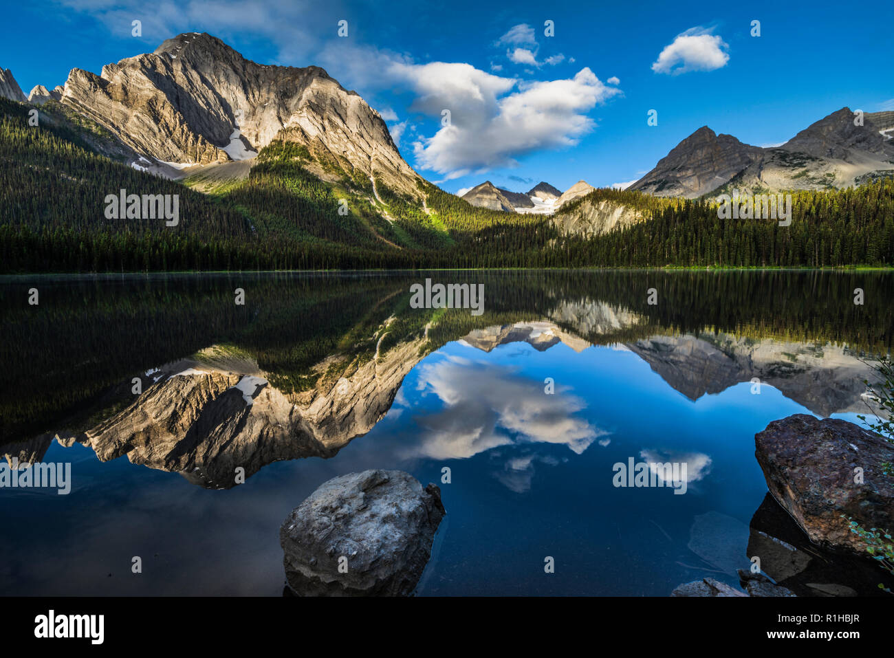 Morning Lower Elk Lake (Elk Lakes Provincial Park, British Columbia