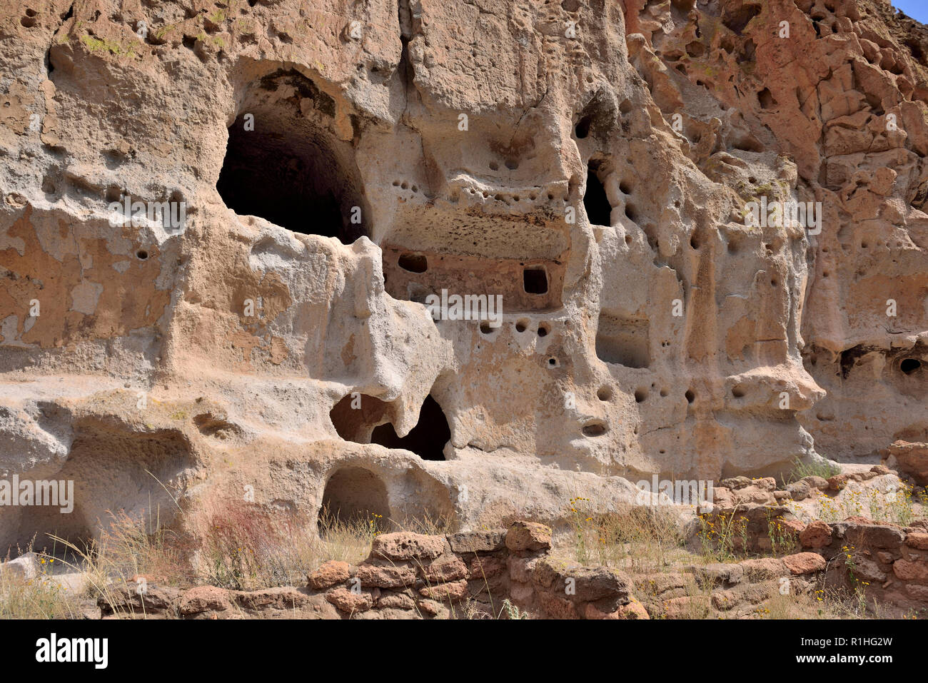 Second and third stories of a cliff dwelling with painted rooms, Frijoles Canyon, Pajarito Plateau, Bandelier National Monument, New Mexico 180924 694 Stock Photo