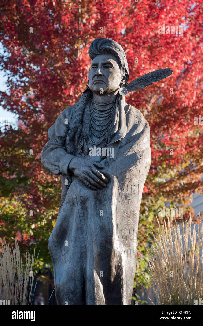Chief Joseph sculpture, Georgia Bunn, in Joseph, Oregon. Stock Photo