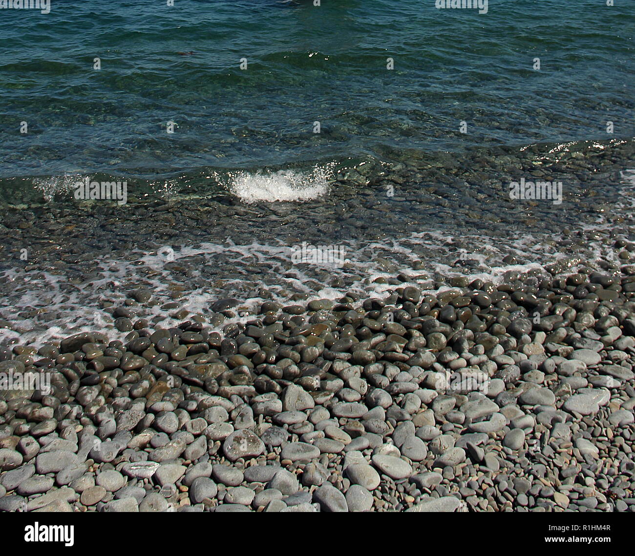 Sea waves rocky shore on hi-res stock photography and images - Alamy