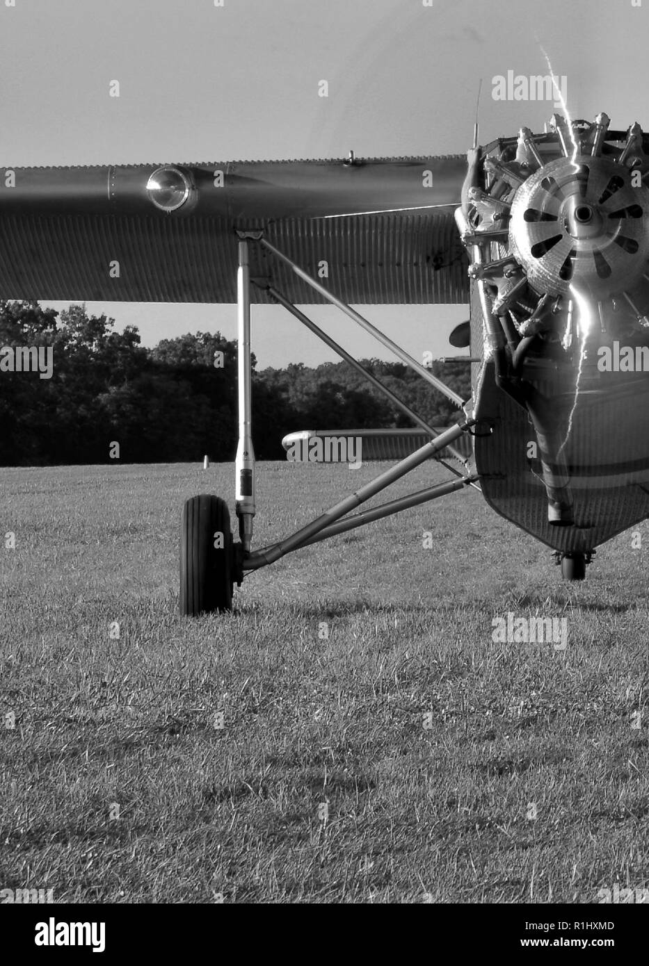 Passengers enjoy being able to hang their arms out in the breeze in the NW Airlines vintage 1929 Hamilton Metalplane, the only flyable example extant Stock Photo