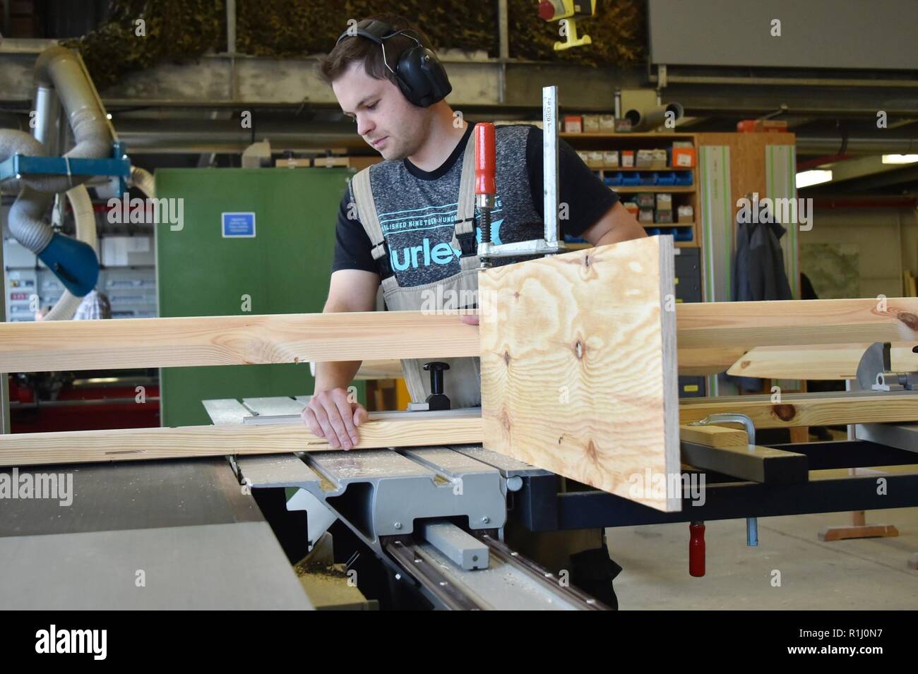 The Training Support Activity Europe’s Training Aid Production Center