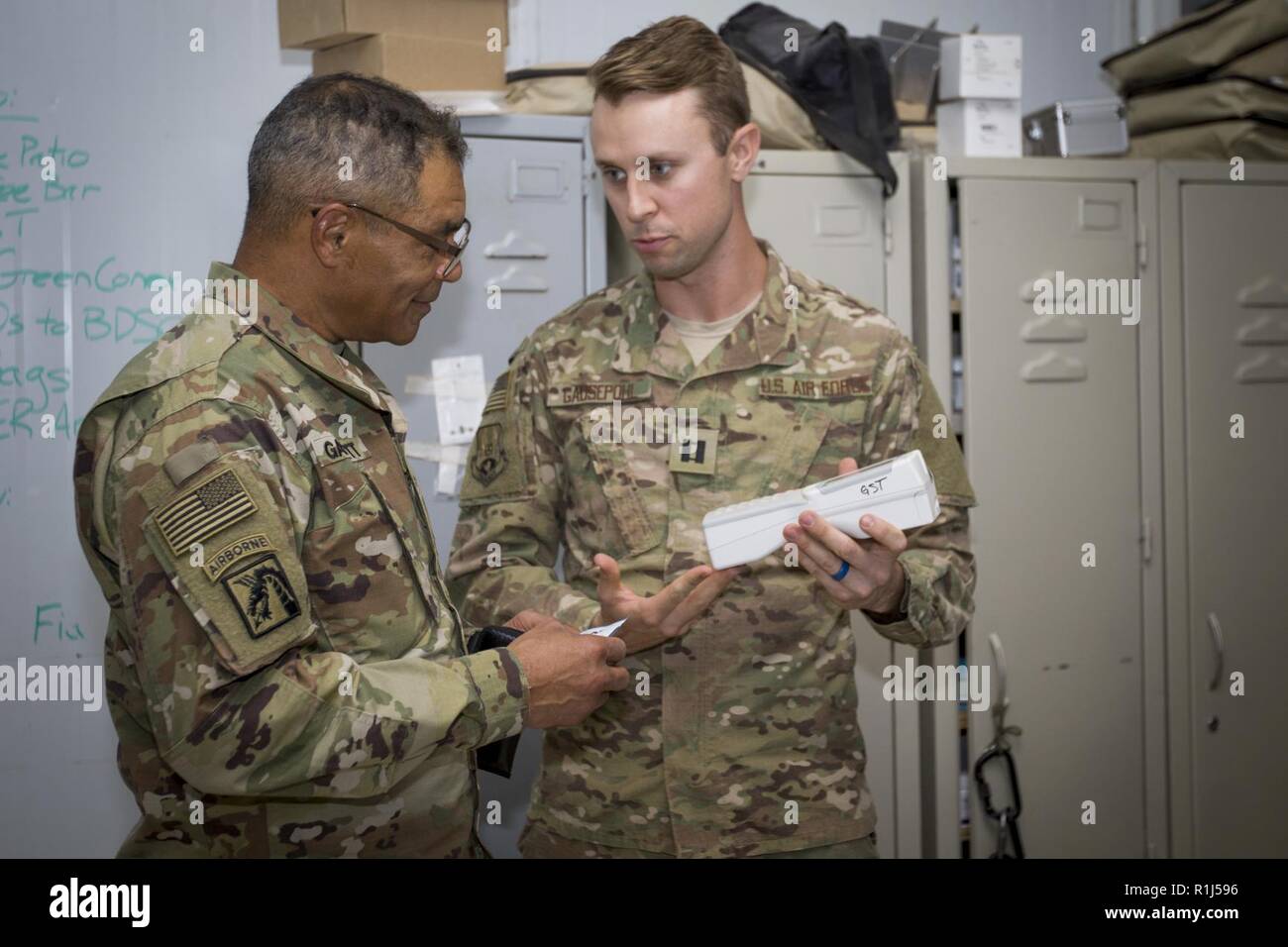 U S Air Force Capt Andrew Gausepohl An Emergency Room