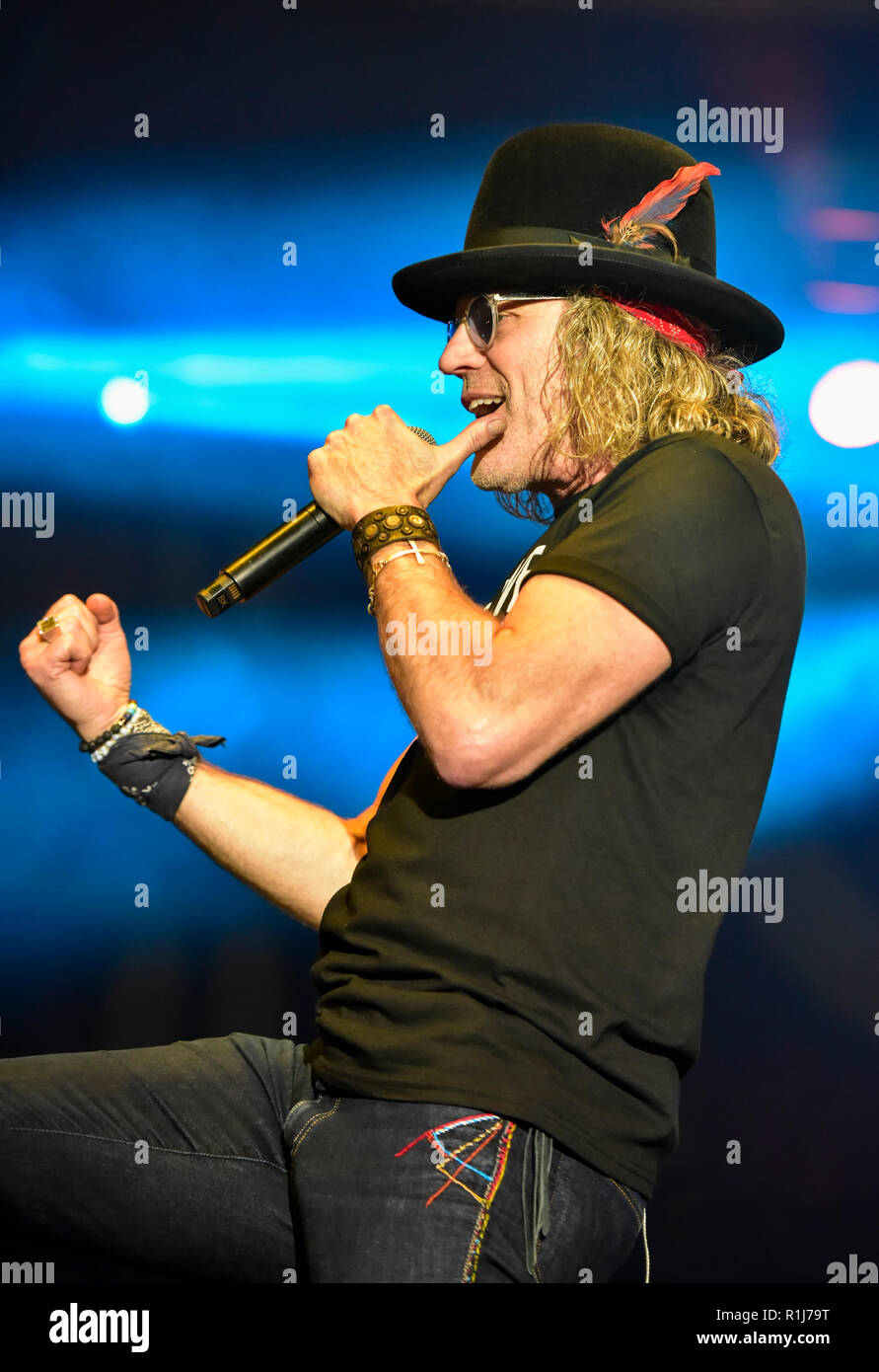 Doheny State Beach, Dana Point, California, November 11, 2018, Big and Rich performing on stage on day 2 of the Driftwood Country Music Festival. Stock Photo