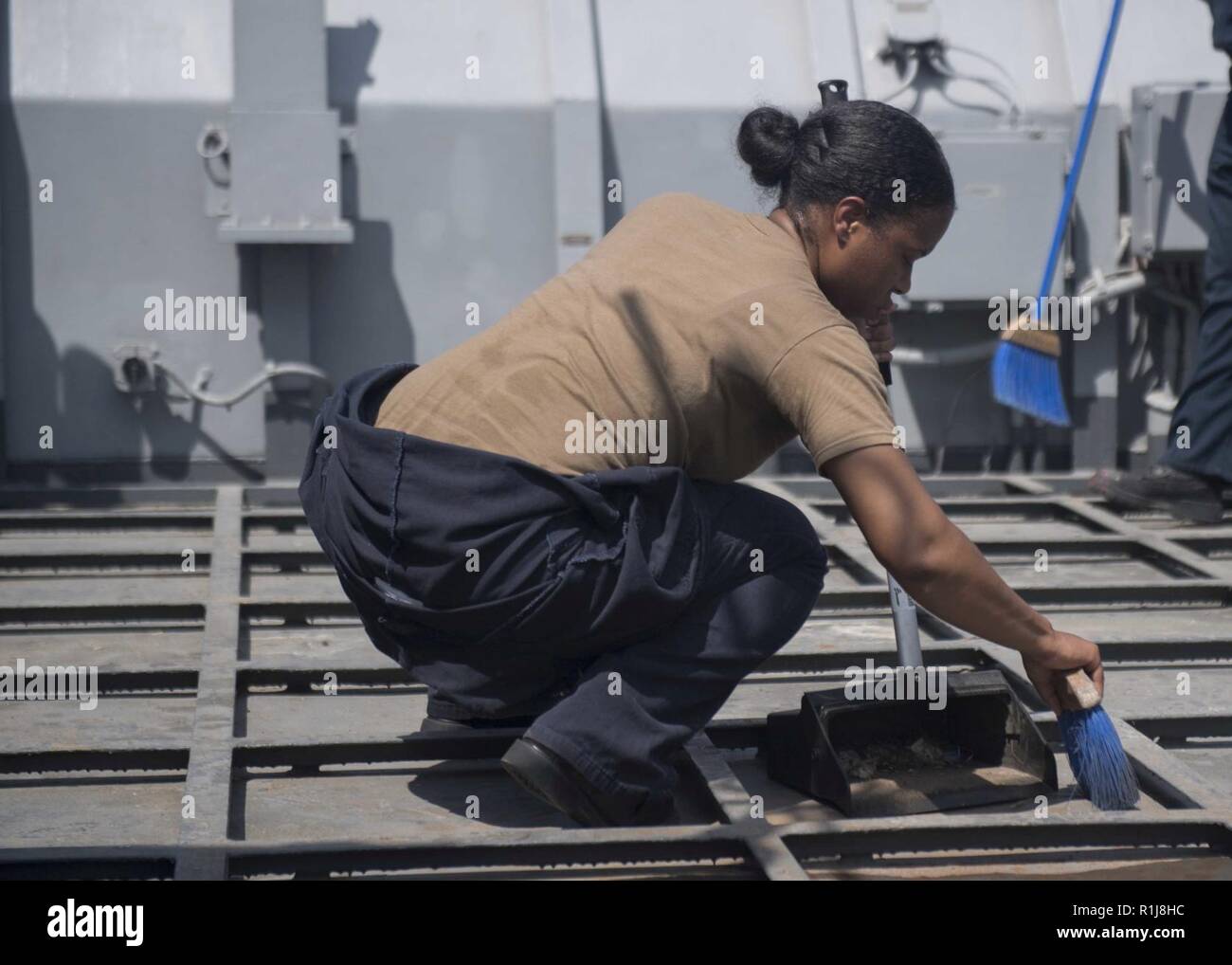 GULF OF ADEN (Oct. 6, 2018) Quartermaster 2nd Class Brianna