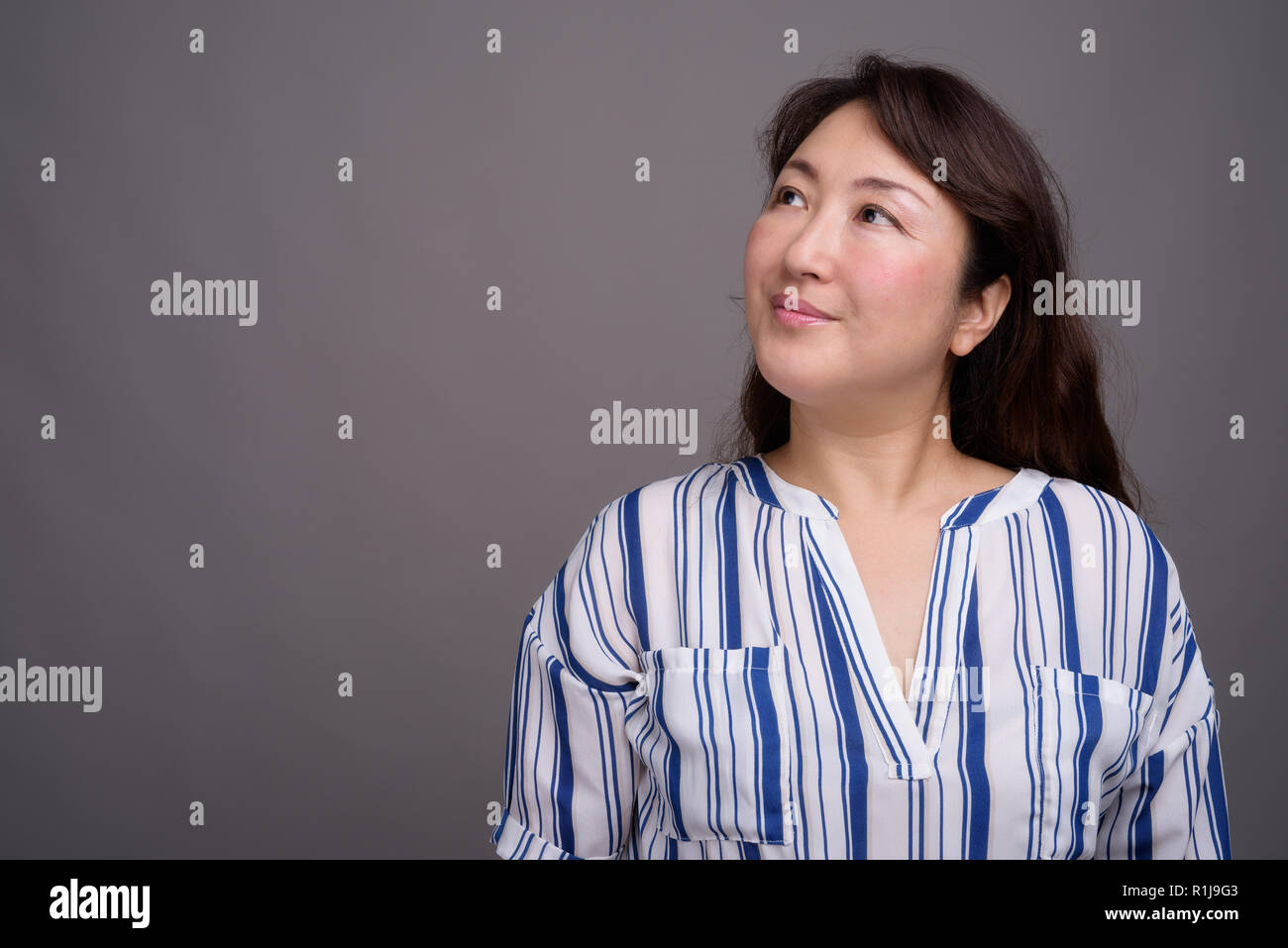 Japanese mature woman face hi-res stock photography and images - Page 4 -  Alamy