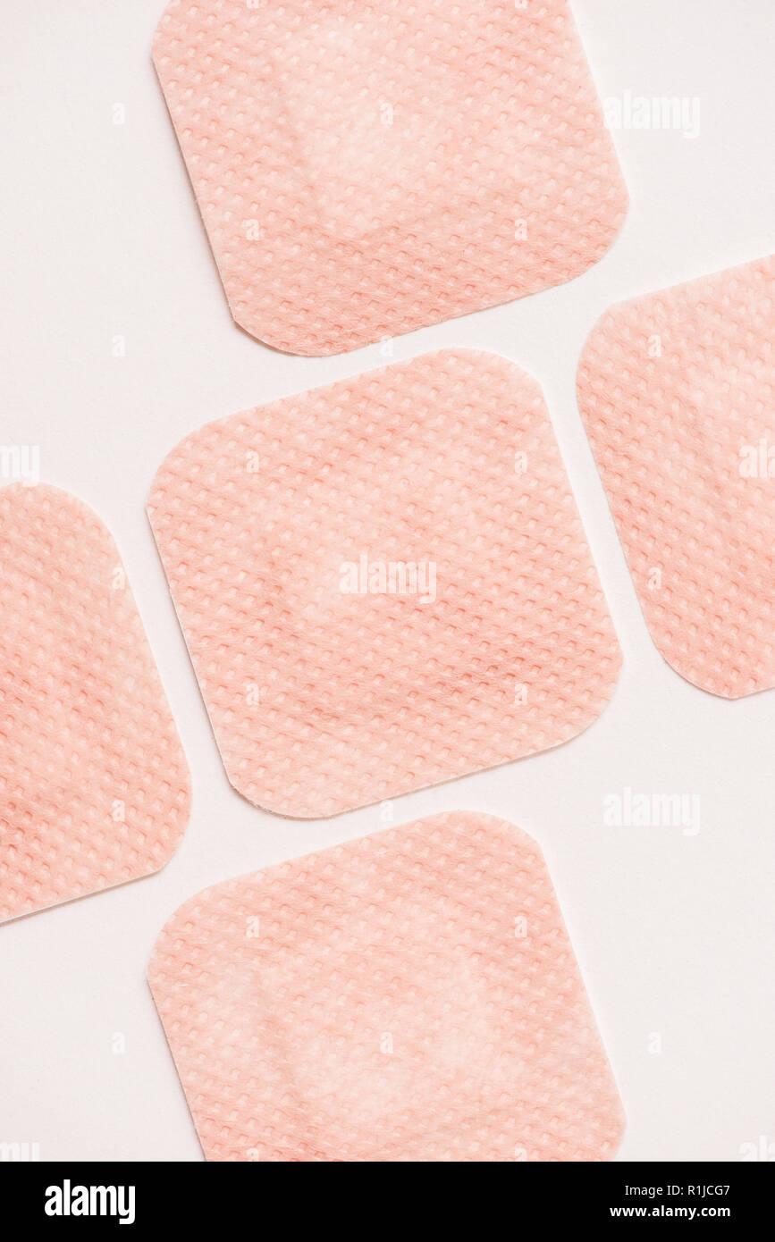 Adhesive bandages hires stock photography and images Alamy